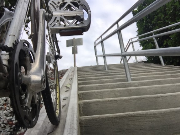 Anatomy of a stairway runnel that actually kinda works – Seattle Bike Blog